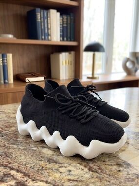 bernie mev. Black Knit Slip-On Sneakers with White Sole NEW